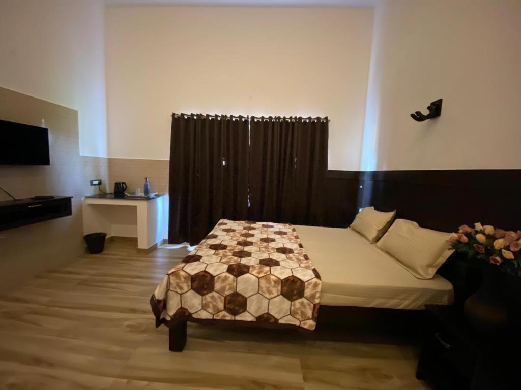 Rr Holidays - Home Stay โกไดกานัล ภายนอก รูปภาพ